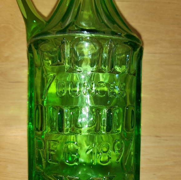 Crownford China 1969 made in Italy Grandma's Dressing Glass Bottle with Stopper - Picture 5 of 7